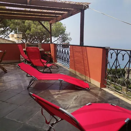 Terrazza Eugenia Vakantiehuis Lavagna